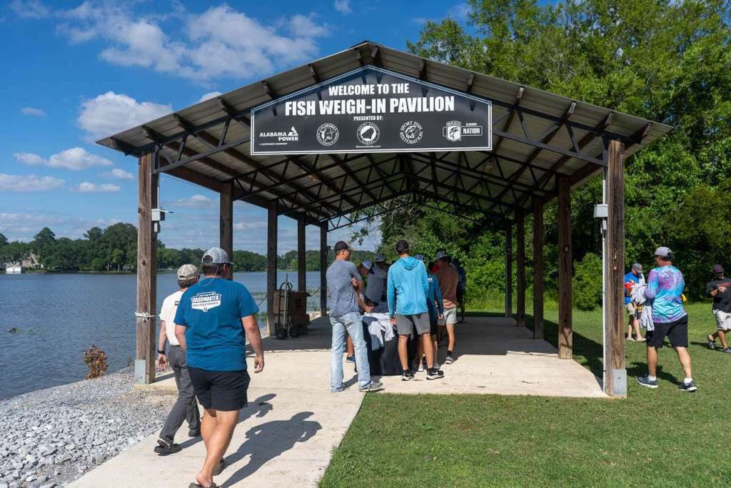 Lay Lake Pavilion.jpg